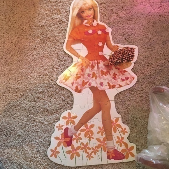 3 foot tall Barbie puzzle - Picture 7 of 9